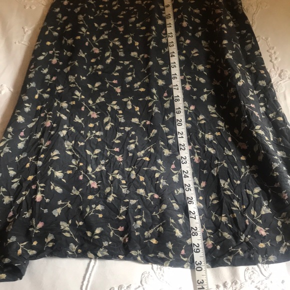 Vintage Floral Skirt - Picture 3 of 4